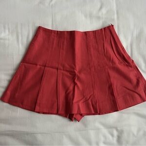 Women's Red Pleated Linen Skort